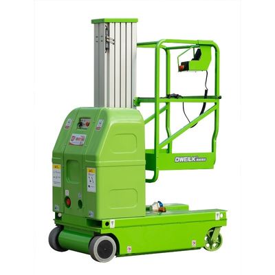 Self Propelled Aerial Work Platform Double Mast 9 Meters High Manlift In Red 150Kg Loading Capacity