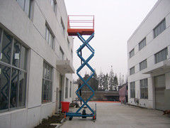 AC / DC Electrical Extension Hydraulic Lift Platform for Shopping Mall , 300Kg Loading
