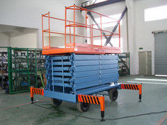 Loading 300Kg And 3 Meters Platform Hydraulic Mobile Scissor Lift with  Optional Extension