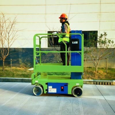 Solusi Kerja Udara Bebas Minyak dengan Pengangkatan Vertikal Listrik Penuh Berjalan Sendiri